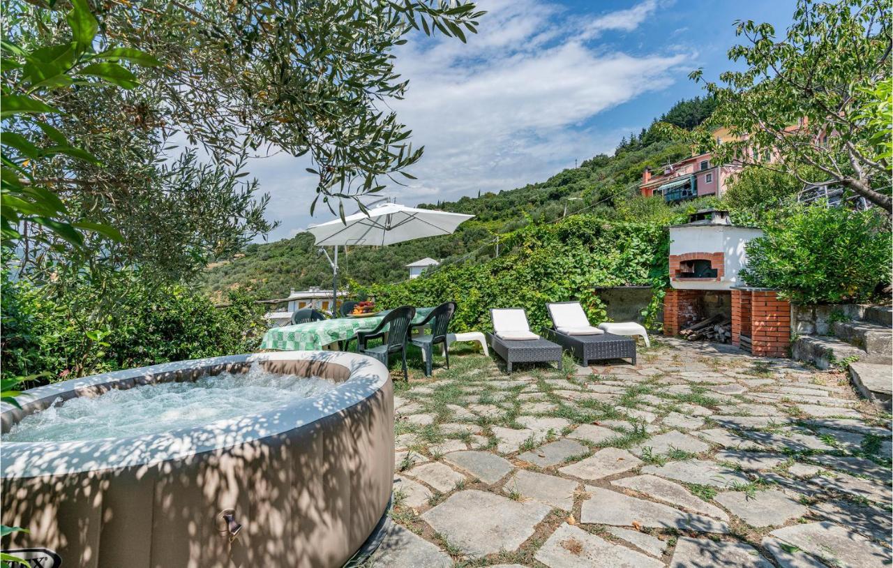 Awesome Home In Moneglia With Kitchen Exterior photo